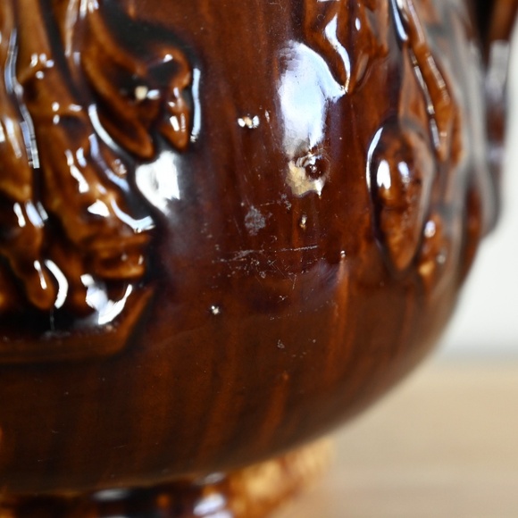 Large Antique Rockingham Pottery Pitcher w/ Angel Playing Harp - Picture 12 of 16